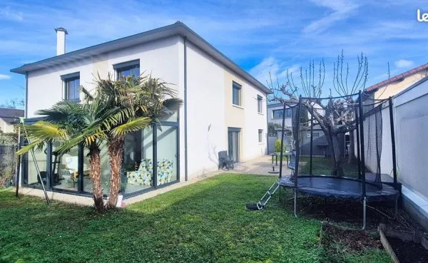 Maison 4 pièces 120 m²