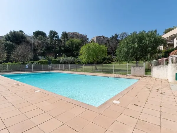 Appartement 4 pièces 85 m²