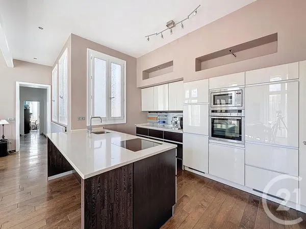 Appartement 4 pièces 114 m²