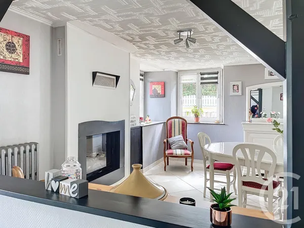 Maison 5 pièces 140 m²