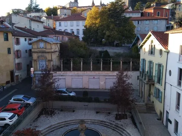 Appartement 3 pièces .72 m2