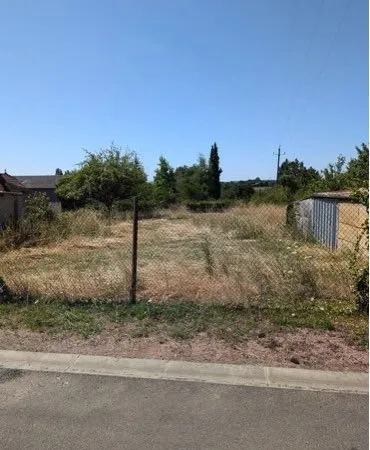 Terrain à vendre