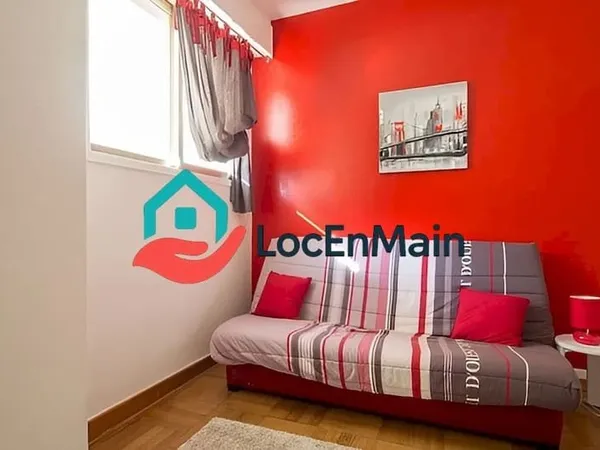 Studio 1 pièce 14 m²