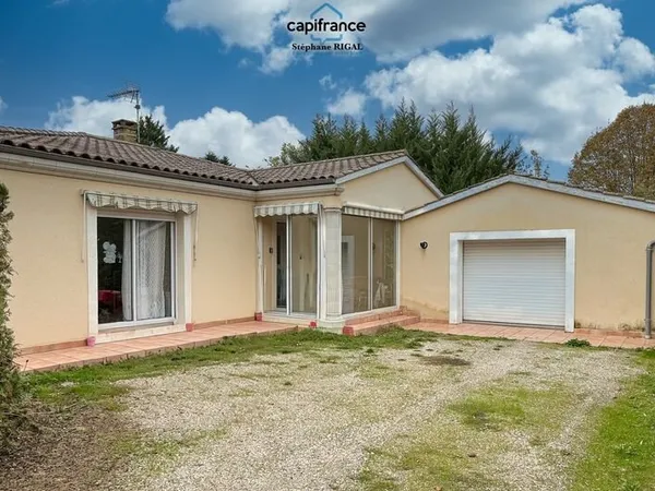 Maison à vendre 5 pièces VILLENEUVE SUR LOT (47) Maison plain-pied de 104 m2 sur terrain de 571m2 cl