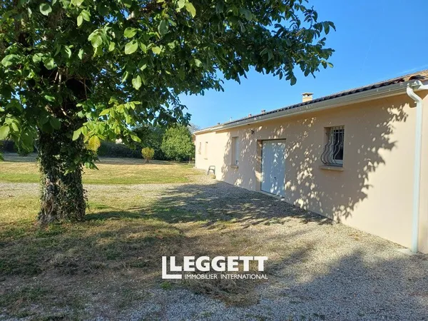 Maison 8 pièce(s), BENEST