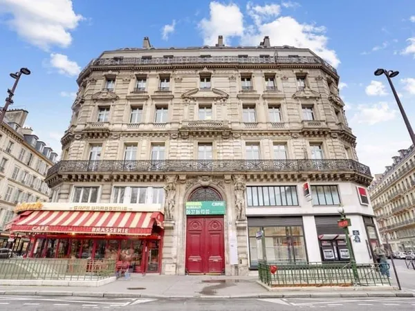 Bureaux 760 m²