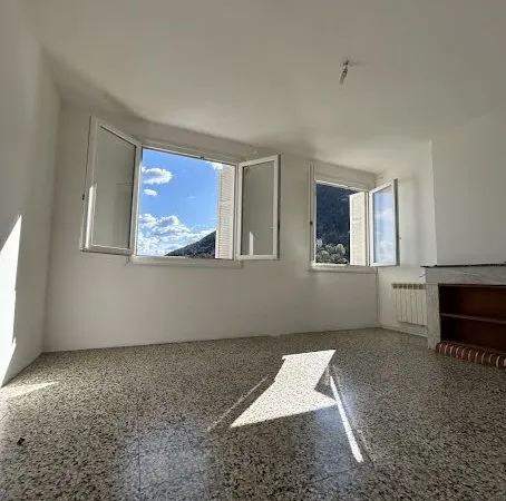 Appartement 4 pièces 76 m²