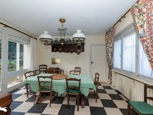 Maison de ville de 9 pièces principales