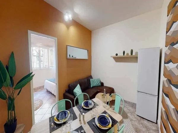 Studio 1 pièce 15 m²