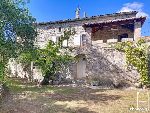 Maison 8 pièces 170 m²