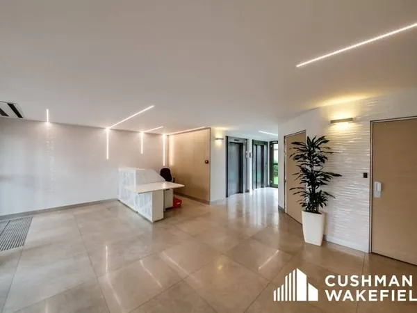 Bureaux 340 m²