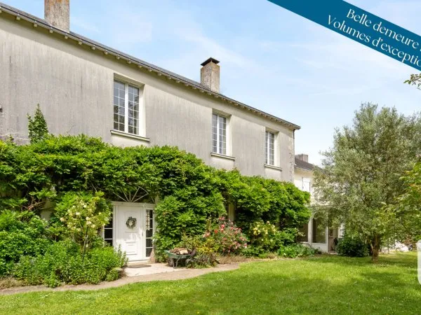 Maison 6 pièces 222 m²