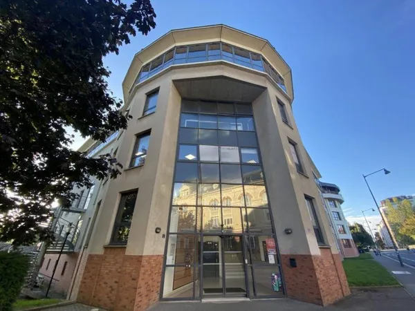 Bureaux 549 m²