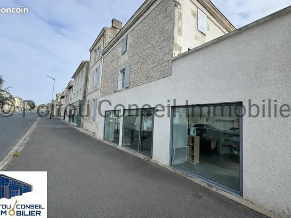 Bureaux 80 m²