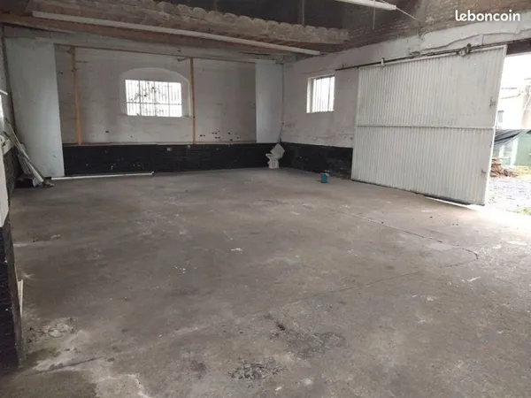 Entrepôt 102 m² AULNOY LEZ VALENCIENNES