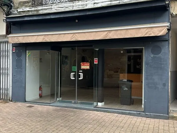 Local commercial centre ville MARMANDE