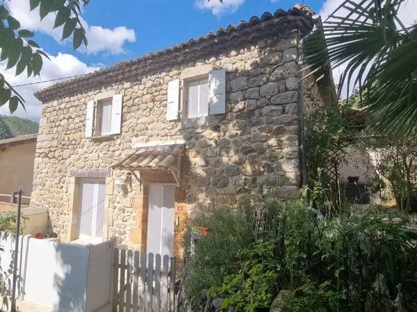Maison de caractère entièrement rénovée