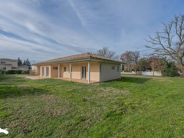 Maison de plain-pied 5 pièces 120 m²