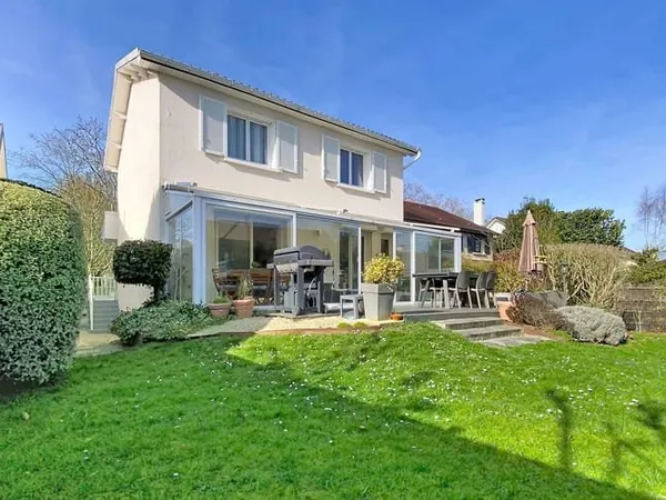 Maison 6 pièces 135 m²