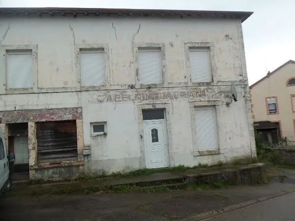 Maison 7 pièces 274 m²