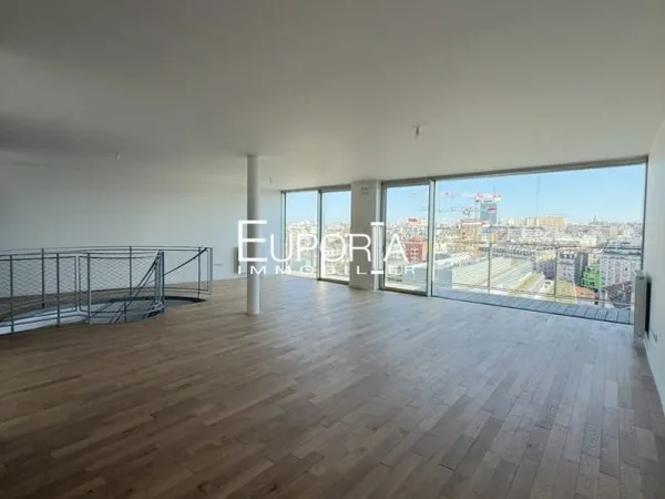 Appartement 5 pièces 194 m²