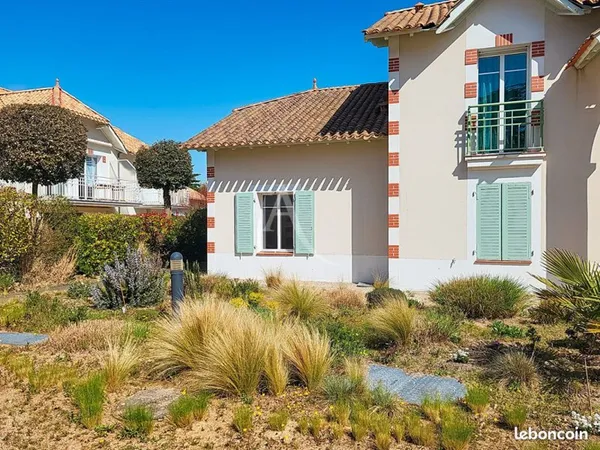 Maison 2 pièces 61 m²