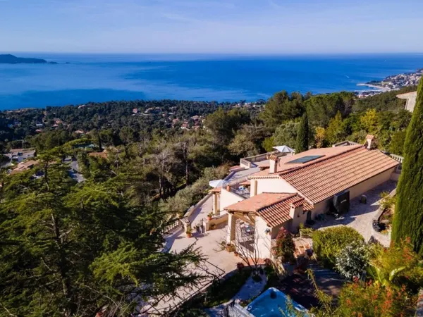 VACANCES CARQUEIRANNE - VILLA VUE MER A COUPER LE SOUFFLE !