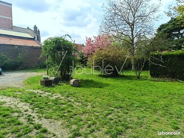 Terrain 654 m² MARCQ EN BAROEUL