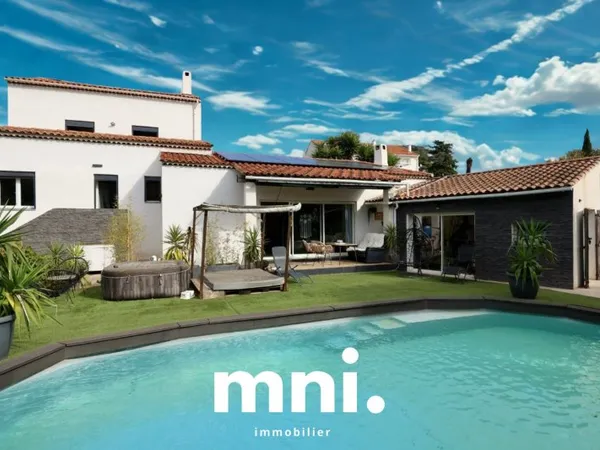 Maison + Appartement Terrain 1700 m2 Piscine