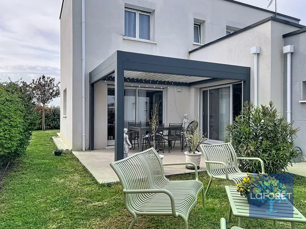 Maison 5 pièces 130 m²