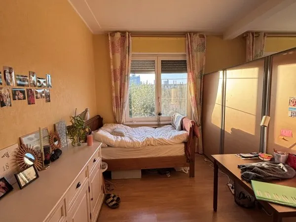 Propose chambre dans appartement en colocation