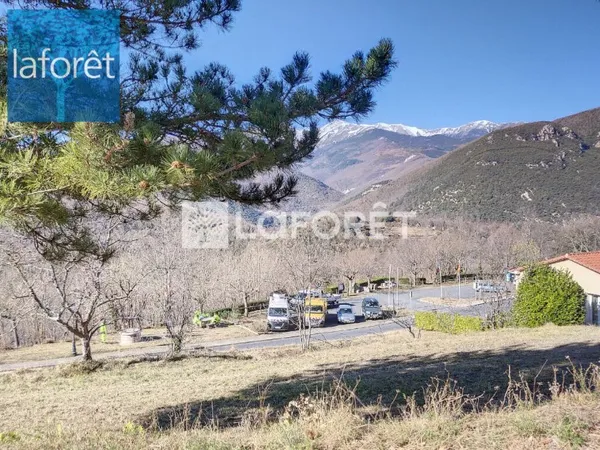 Terrain 1427 m²