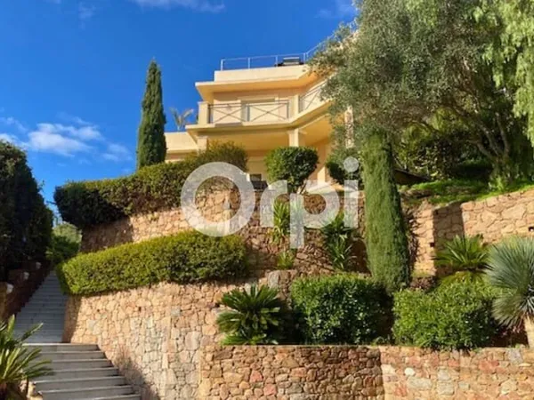 Maison 4 pièces 118 m²