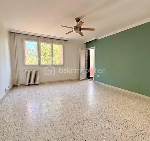 A vendre - Appartement au Mas Drevon (Quartier Lemasson) Type T4 traversant, lumineux et au calme