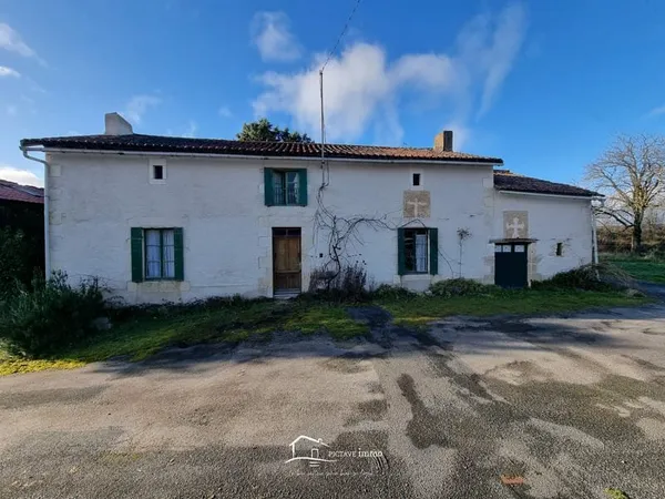 MAISON A RENOVER