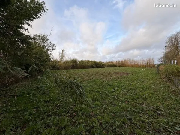 Terrain 900 m² Vibeuf