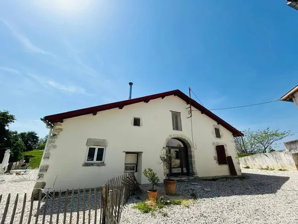 PROPRIÉTÉ DE CHARME AVEC GÎTE ET DÉPENDANCE