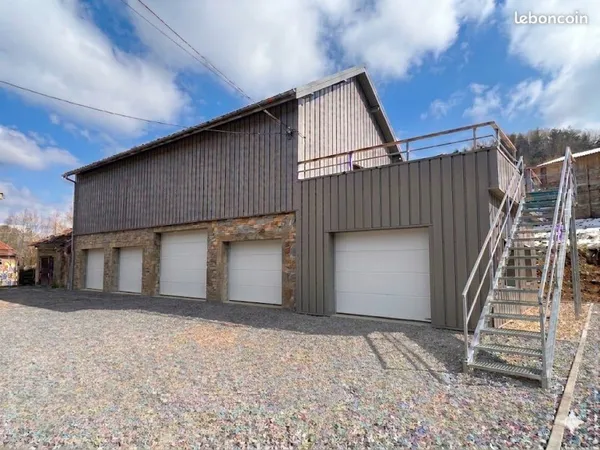 Box de stockage / garde meuble - 10m2
