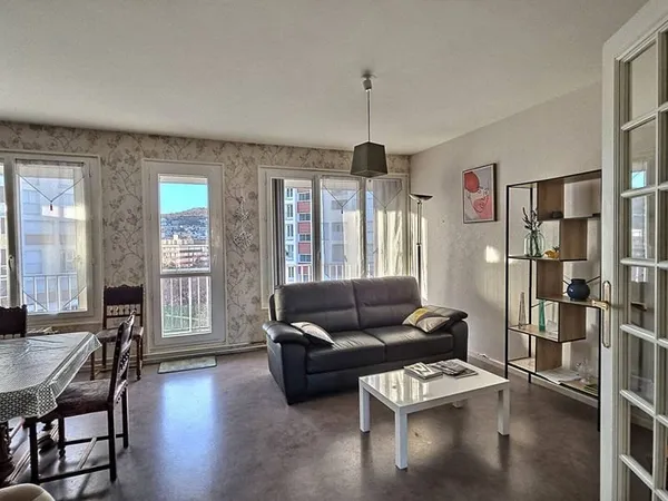 Appartement 3 pièces 77 m²