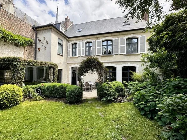Amiens - Hôtel particulier confidentiel au coeur du centre hi