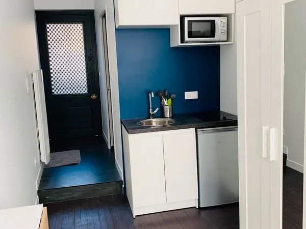 Studio type maisonnette avec jardinet - Saint augustin / Cité administrative