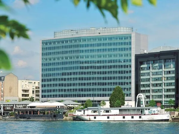 Bureaux 4320 m²