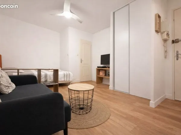 Studio meublé Toulon centre - Idéal investisseur / Airbnb - 23m²