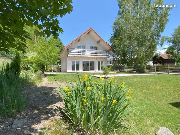 RARE MAGNIFIQUE CHALET LUMINEUX, AU CALME - VUE MONTAGNES - TERRASSE 100 m²- SUD - secteur La Bresse