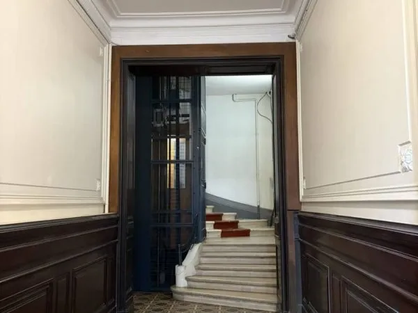 Bureaux 246 m²