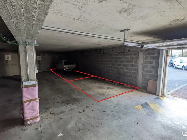 Parking - 2 places en enfilade
