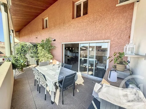 Appartement 7 pièces 313 m²