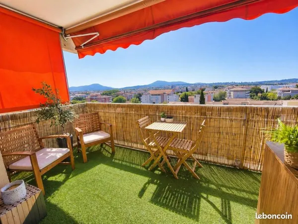 Appartement T3 70m2 résidence L'Orée de la Garde