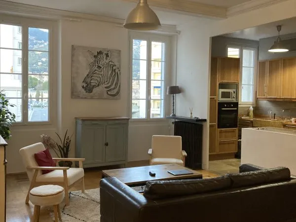 Vends appartement TOULON- 86m² - Haute ville 4ème et dernier étage