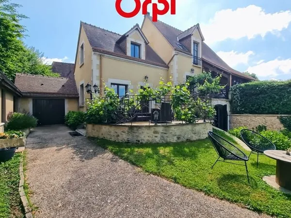 Maison 6 pièces 210 m²